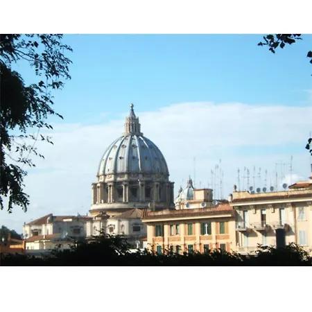 St Peter Vatican- Stylish Apt, *