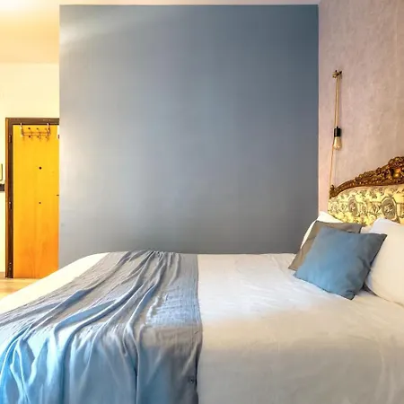 St Peter Vatican- Stylish Apt, 公寓