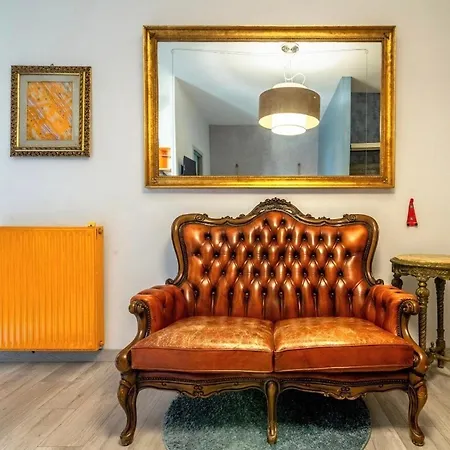 St Peter Vatican- Stylish Apartment, アパート