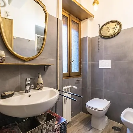 St Peter Vatican- Stylish Apt, Lejlighed Rom