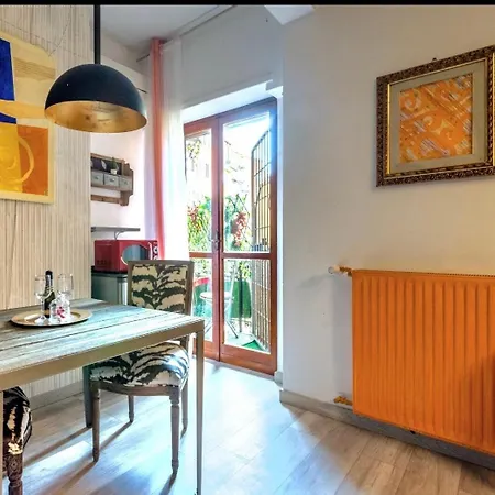 St Peter Vatican- Stylish Apt, Rom